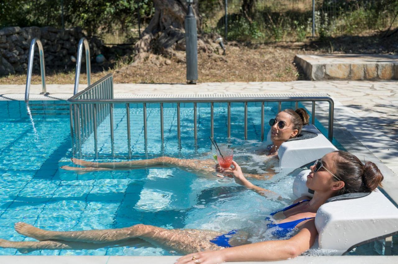 Boutique Villa Petra Amanda Heated Pool Optional Fílippos Eksteriør bilde